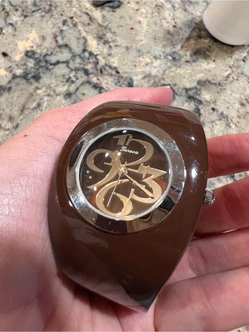 Vintage Geneva Brown Women's Fashion Bangle Watch